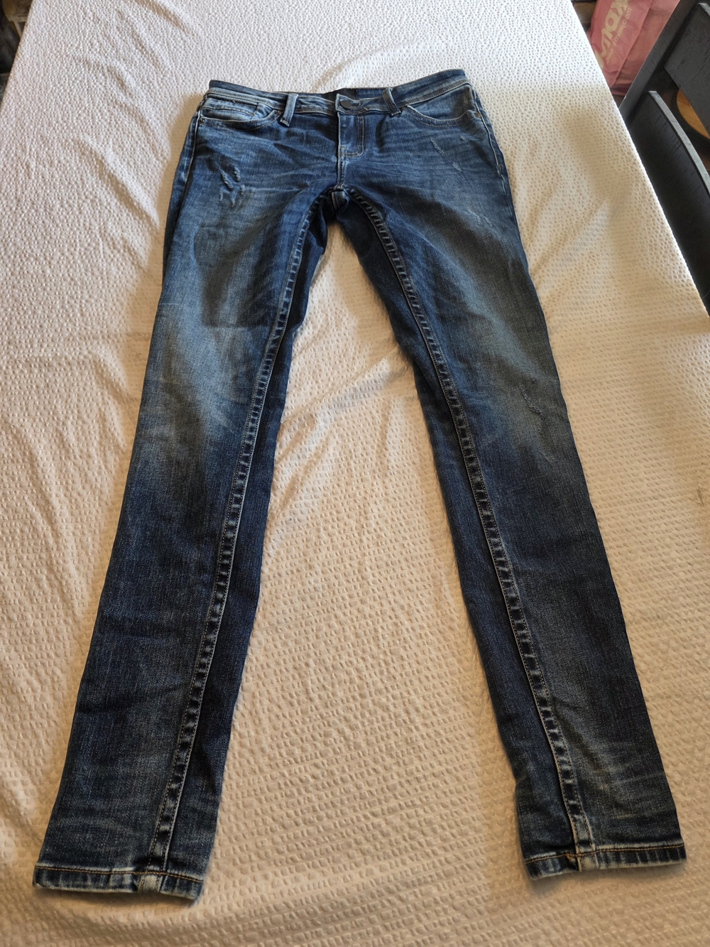 Buckle Black  Fit No. 53 Women’s Skinny Jeans in Dark Blue Wash 27x32